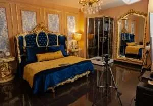 Room 15 — Producciones Olympus